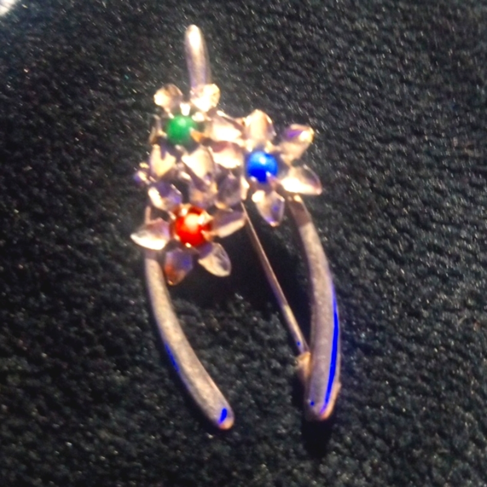 VintageVintage Gold Tone Double Wishbone Brooch